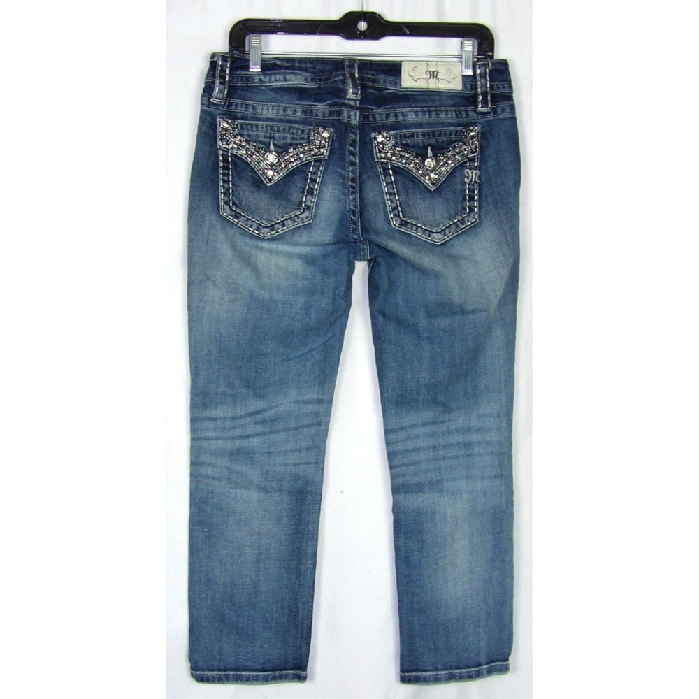 Miss Me Medium Wash Mid Rise Rhinestone CROP Denim Jeans‎ Women's 30